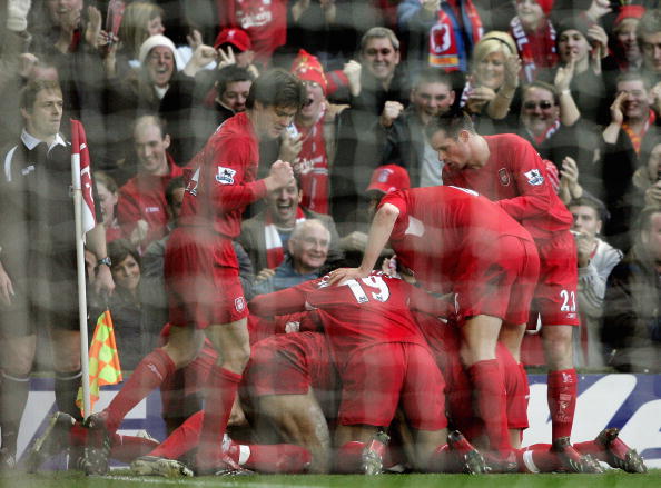 云南玉昆官宣续约赵宇豪徐宏杰 共绘足球新篇章（云南玉昆宣布与赵宇豪、徐宏杰续约 携手开启绿茵新征程）