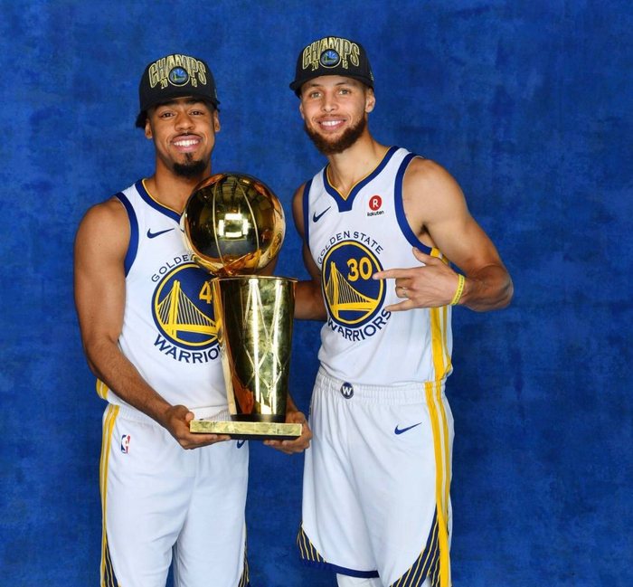 莱奥：我有个人的进球目标，虽然我不想说但我把目标定得很高（莱奥：个人进球目标暂不公开，但我的标准很高）