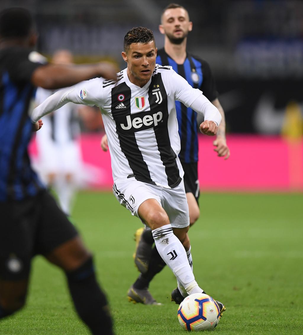 打铁大战！热火首节三分球10中1，猛龙13中3（首节三分集体打铁：热火10投1中，猛龙13投3中）