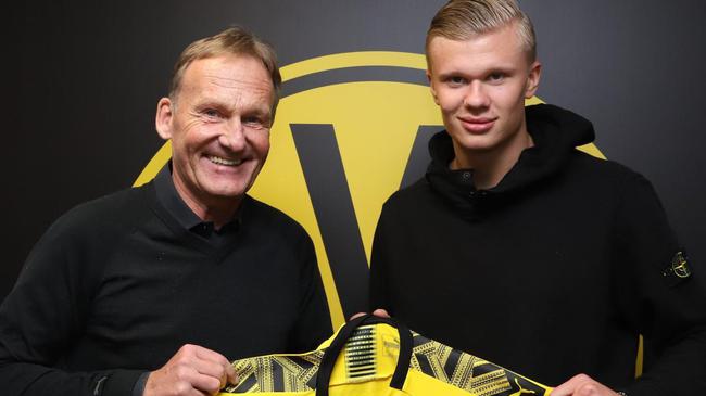 NBA半场：库里16分4板3助，勇士63-61森林狼（NBA半场战报：库里16分4篮板3助攻，勇士63-61领先森林狼）