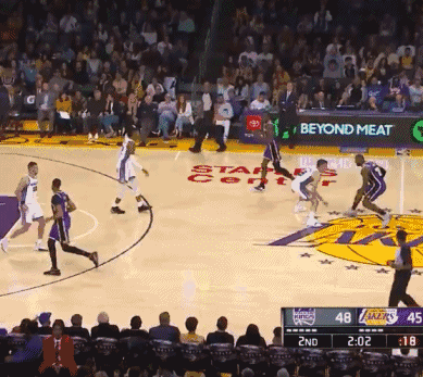 马尔基西奥质疑伊尔迪兹被换下：我绝不会把他换下，他太重要（马尔基西奥质疑换下伊尔迪兹：他太关键，我绝不会这么做）