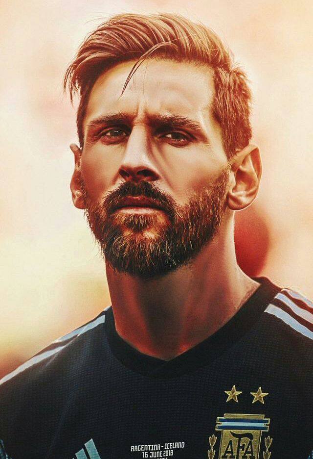 世体：亚马尔与詹姆斯四点相似，追赶乔丹与梅西的寒门天才（世体：亚马尔与詹姆斯四大相似点，寒门天才追逐乔丹与梅西）