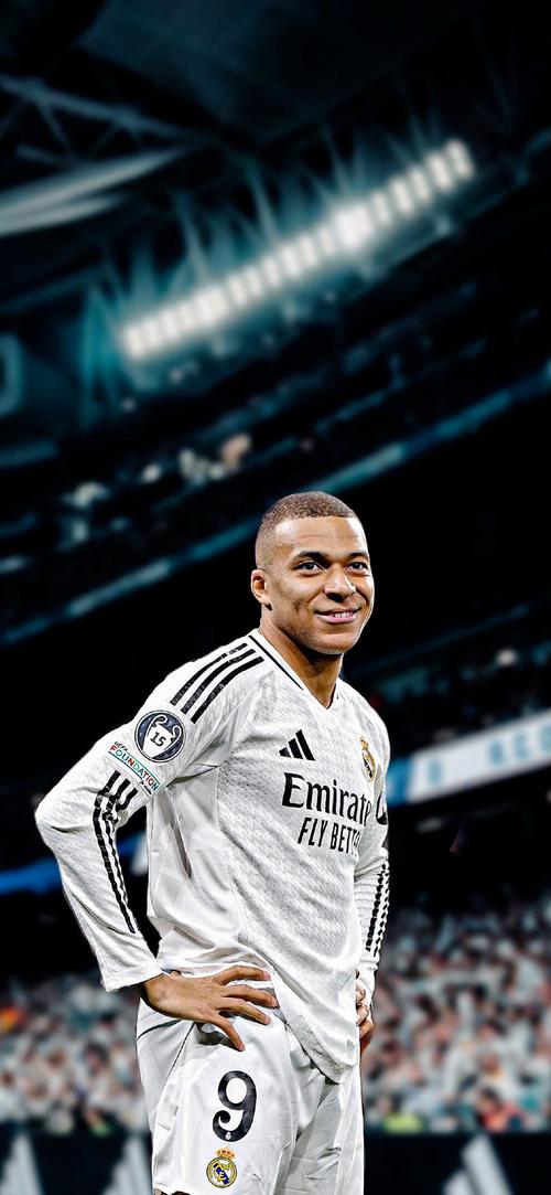 比利时主帅：多库应该努力克制冲动情绪，末轮会战胜对手晋级（比利时主帅：多库需抑制冲动，末轮力克对手晋级）