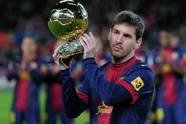 半场战报：国安2-0亚泰，塞尔吉尼奥破旧主，法比奥点射（半场：国安2-0领先亚泰，塞尔吉尼奥反戈旧主，法比奥点球建功）