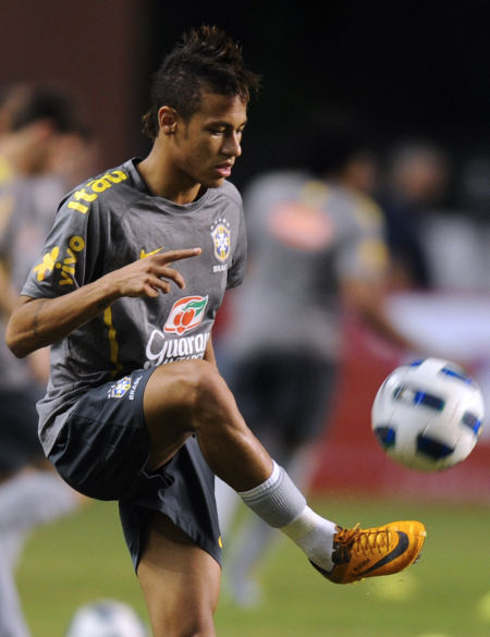 莱万：我愿意和普罗别日和好，当初他可能受到了一些人的影响（莱万愿与普罗别日和解：当时他可能受到他人影响）