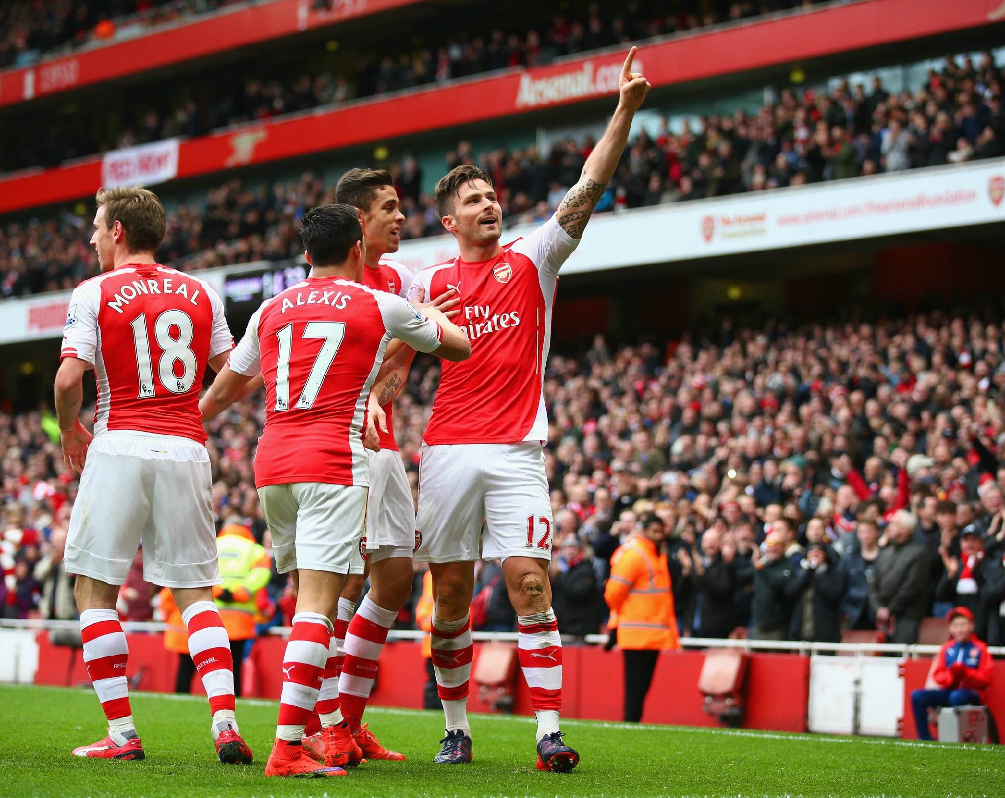 曝勇士正积极交易补强！关注亨特字母波特墨菲多人，追梦或沦为筹码？（勇士加紧交易求补强，瞄准亨特、字母哥、波特、墨菲等，追梦或成筹码？）