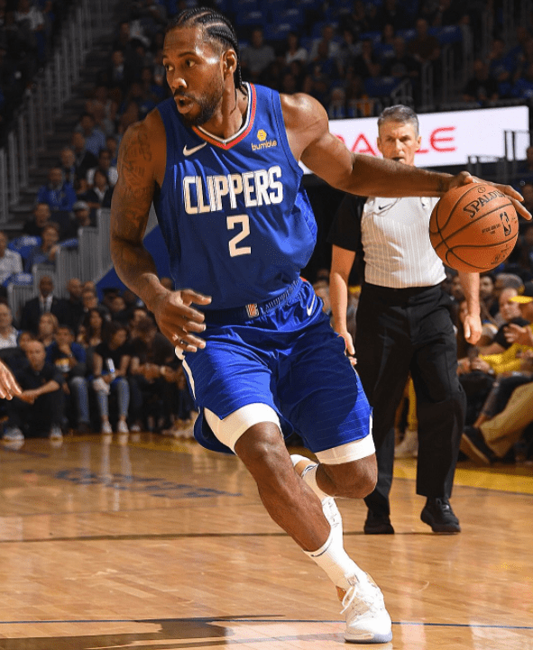 皇马跟队：库尔图瓦预计将伤缺10-12天（皇马随队记者：库尔图瓦预计伤停10至12天）