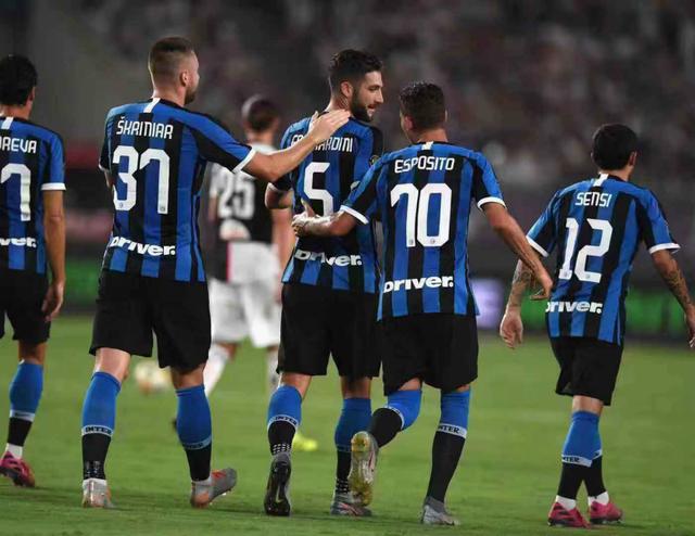 埃梅里神了：大黑马疯狂6连胜，超越切尔西，升到第3（埃梅里太猛！黑马豪取6连胜，力压切尔西升至第3）