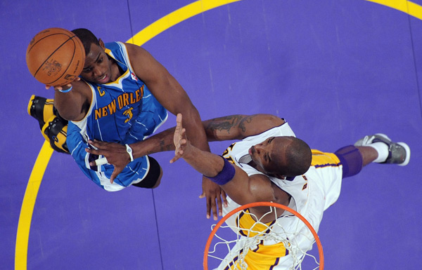 NBA半场：伦纳德15分，快船54-39领先湖人（半场战报：伦纳德拿下15分，快船以54-39领先湖人）