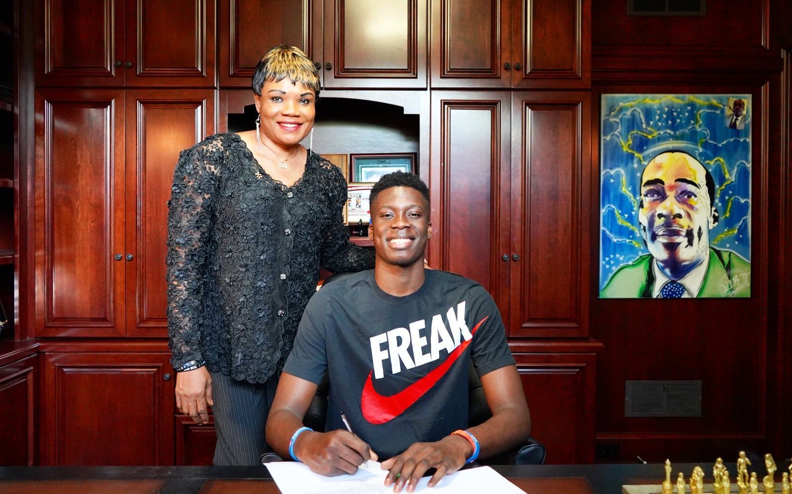 孙兴慜：现在我们需要思考如何更好地准备接下来的世界杯（孙兴慜：我们必须思考如何更好地备战下届世界杯）