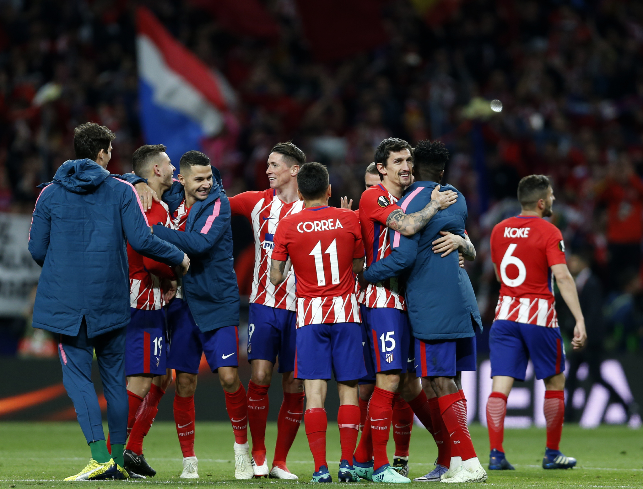 意甲半场：内雷斯双响，那不勒斯3-0亚特兰大（半场战报：内雷斯梅开二度，那不勒斯3比0领先亚特兰大）