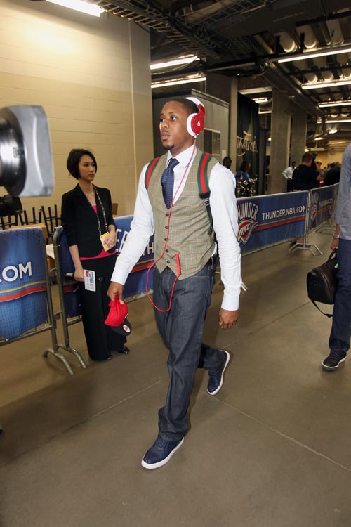 玉昆副总经理告别安德森：讲不出再见，这便是职业足球的规则（玉昆副总经理与安德森分道扬镳：难言再见，这是职业足球的规则）